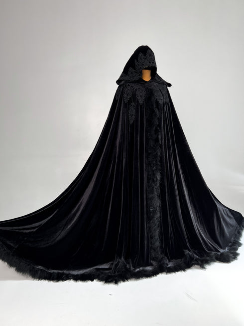 Cape black feathers